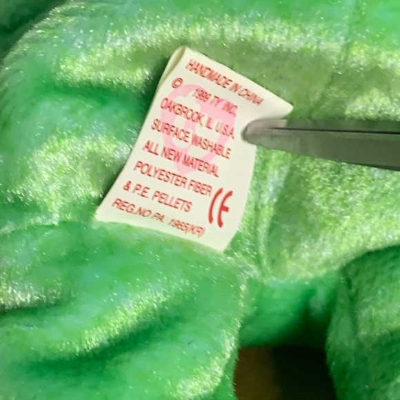 RARE!!! Ty Beanie Baby - 1998 Kicks - The Soccer Bear - with Tag Errors 98/99 - Picture 5 of 7